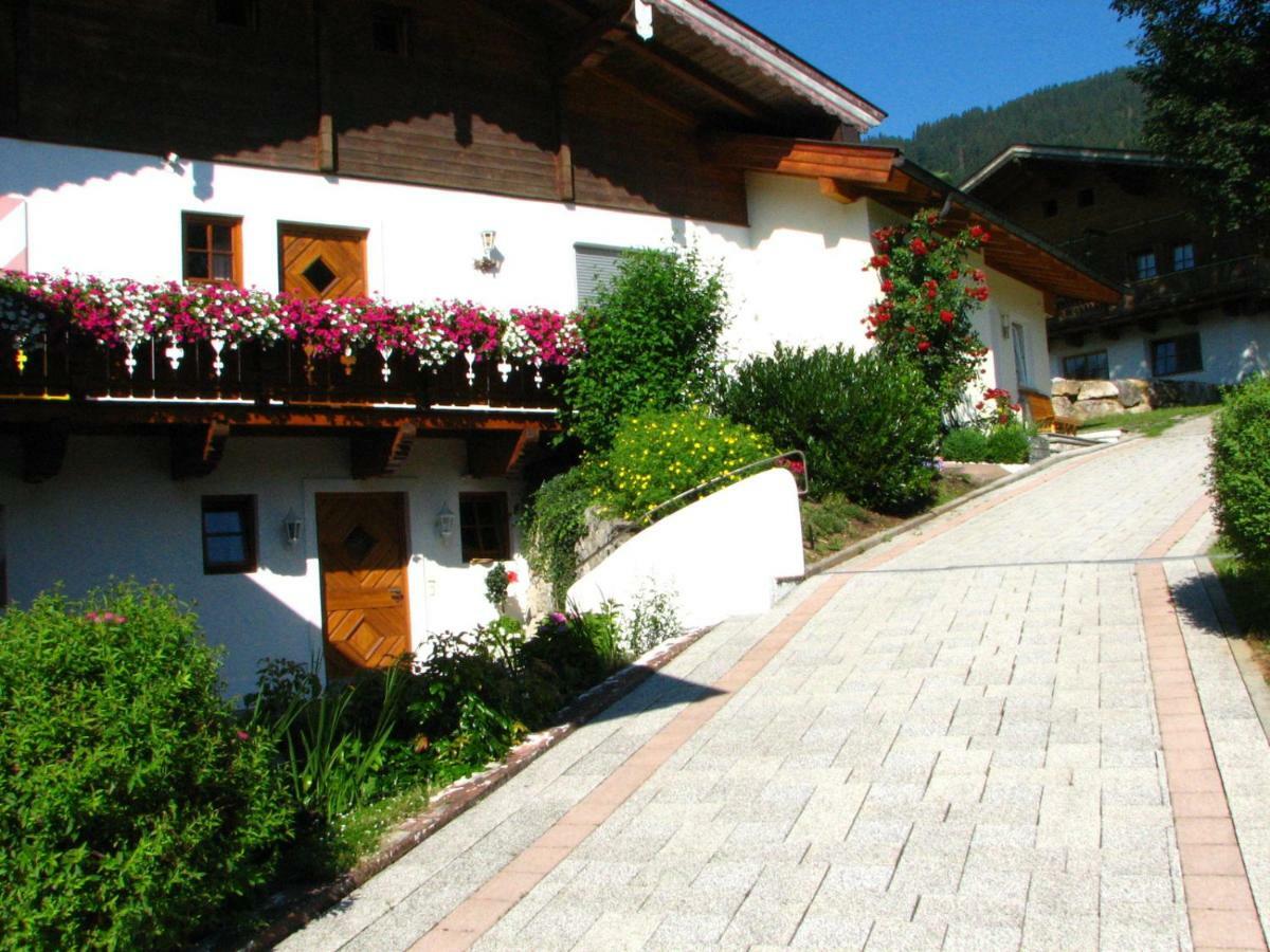 Appartement Lotte Brixen im Thale Esterno foto